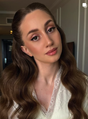 Bat Mitzvah Makeup: How to Choose a Look for a Teenage Girl